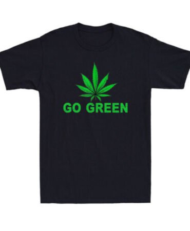 Go Green 420 Day Marijuana We*d Cann-abis Leaf Green Men's T-Shirt T-shirt