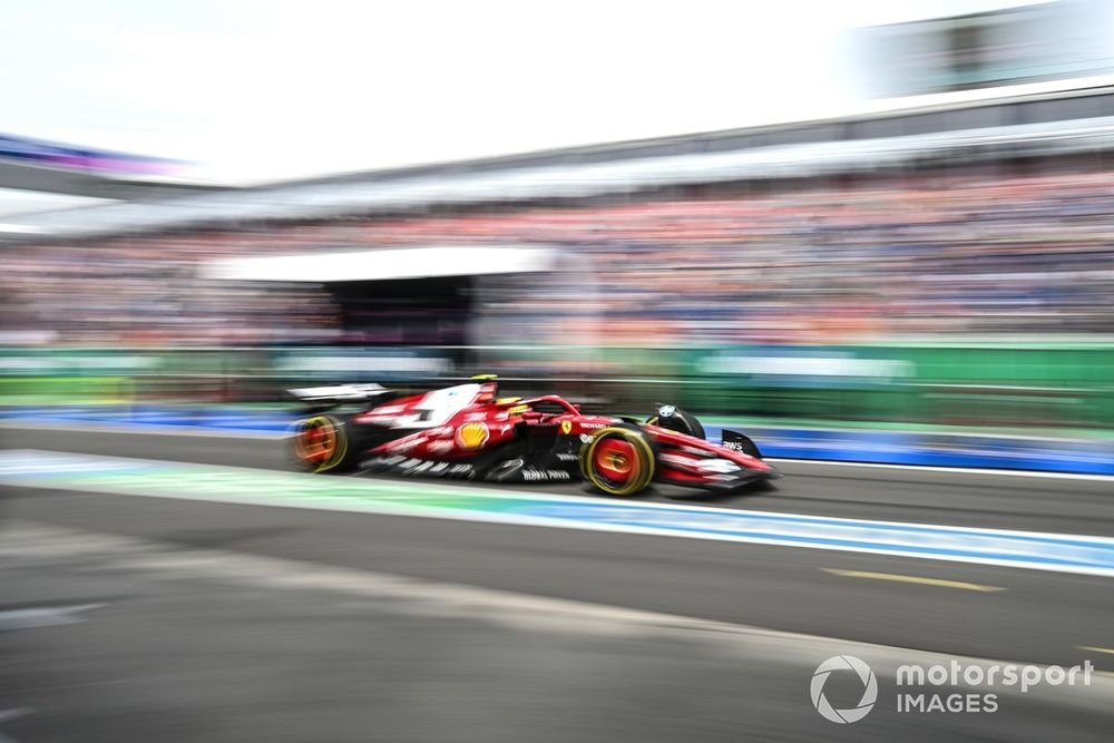 lewis-hamilton-ferrari.jpg Carrying it around the world