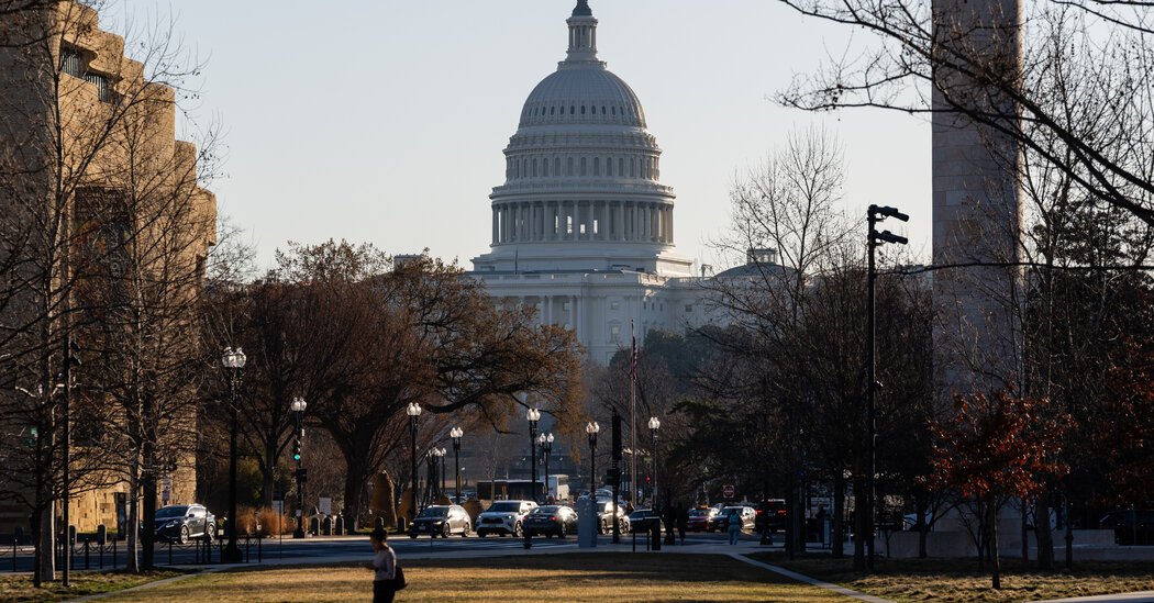 Trump Live Updates: Federal Worker Cuts, Ireland’s Leader Visits U.S. and the Latest Ukraine News