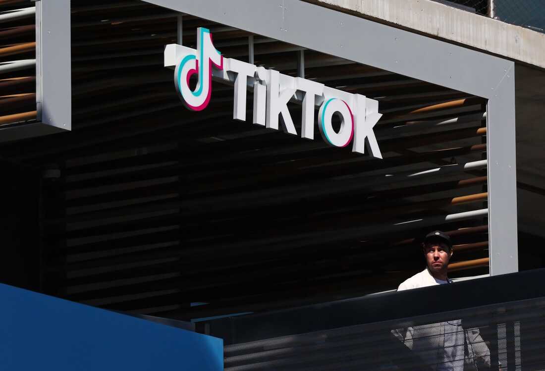 White House reviews proposal to lease TikTok algorithm : NPR