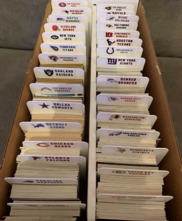 (32) TALL Sports Card Dividers With (32) FREE Customized NFL Logo Labels