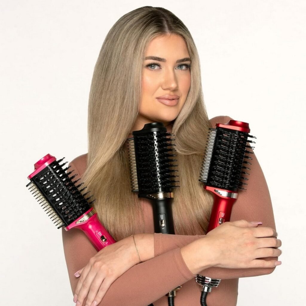 Two-In-One Blowout Brushes : Volume Styler