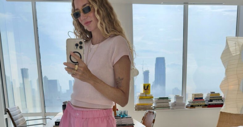 These 4 Shorts Trends Are Way More Elegant Than Denim Cutoffs
