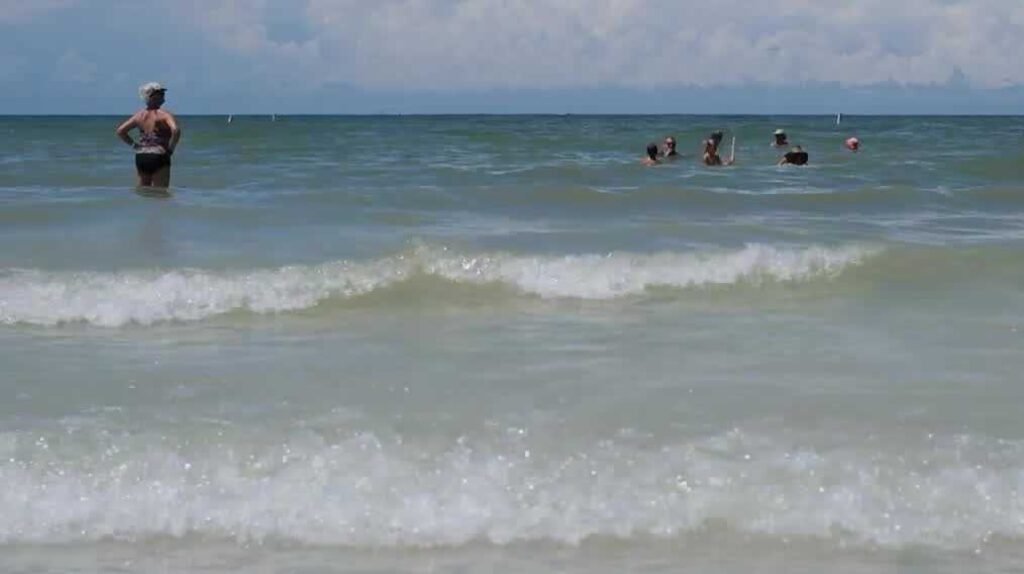 Trending tans are leading to sunburns. Here’s how to treat them