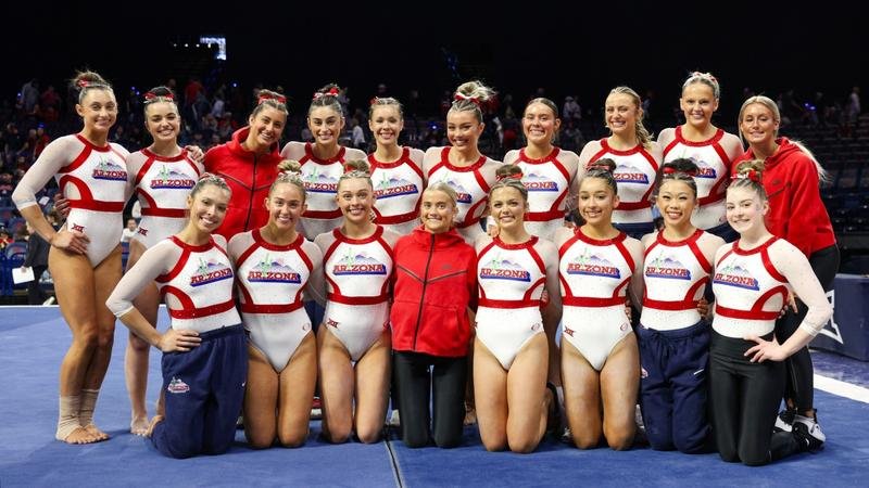 Gymnastics Posts Fourth Highest GPA, Places 19 on WCGA Scholastic All-American Team