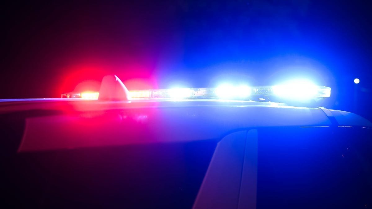 Florida teen killed parents before calling 911, police say