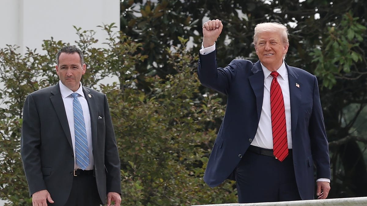 Trump solves White House Rose Garden mystery