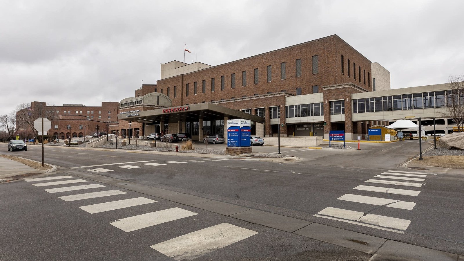 Health care provider CentraCare to lay off 535 employees – MPR News