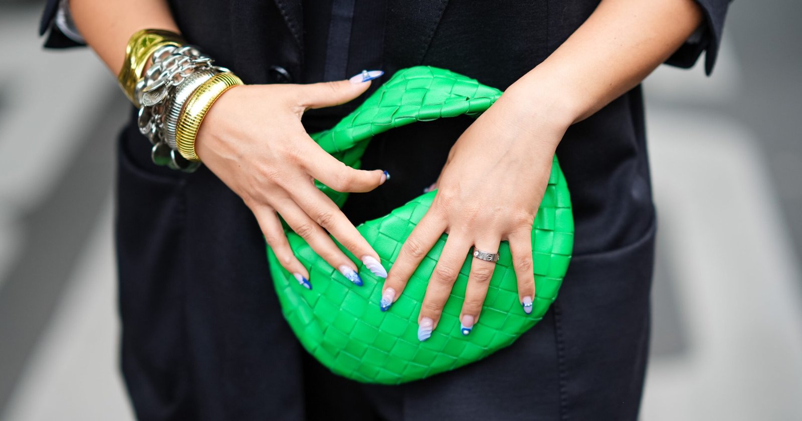 Remember ’90s Sticker Earrings? Then You Need Gem Nails