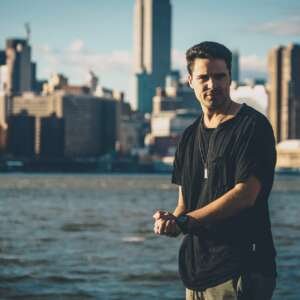 Alan Nieves Pays Homage to Hip-hop in Three-Track EP, ‘Bareso’
