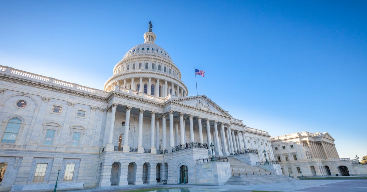 ‘Safer Beauty Bill Package’ targets toxic chemicals in cosmetics