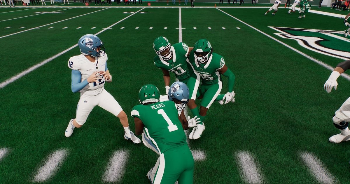 TL4FFAY35RED7I4EQX7G2EQJBU.jpg Saskatchewan CFL fan gives video game lovers a chance to play as favourite teams in new …