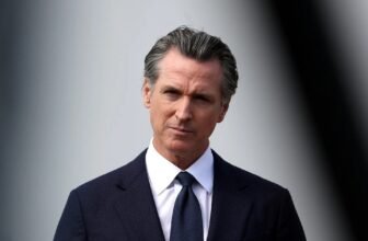 Imgi 183 gettyimages 1431097320 gavin newsom svb1