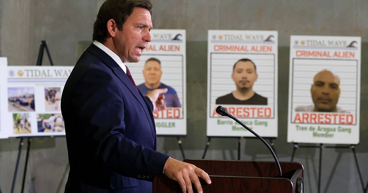 mgidarcimageassetrefshared.bet_.us93f0b4ef-9ad3-48f9-a2e0-3c7a9ddffee8.jpeg Florida to Open Second Immigration Detention Center, ‘Deportation Depot’ | News