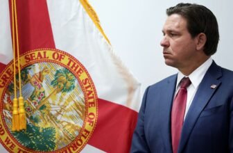 Ron desantis daily beast florida.jpg