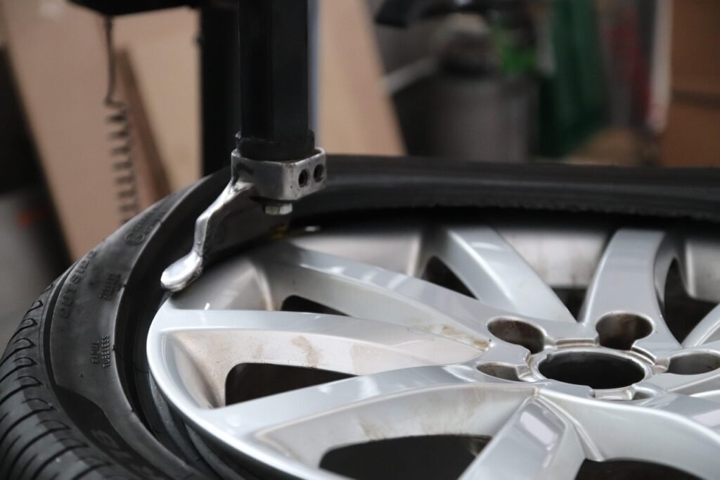 Online tire seller launches in Canada, joins growing trend