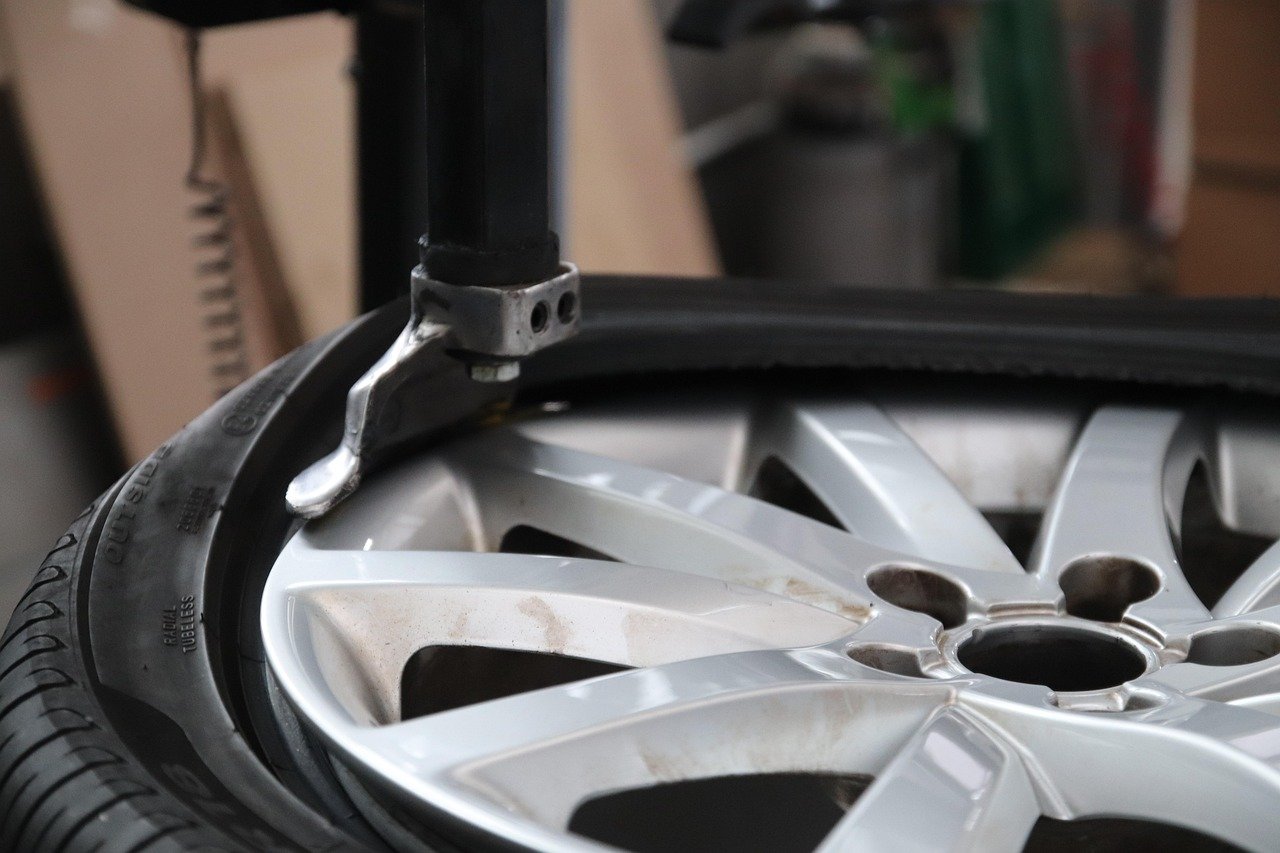 tire-6941103_1280.jpg Online tire seller launches in Canada, joins growing trend