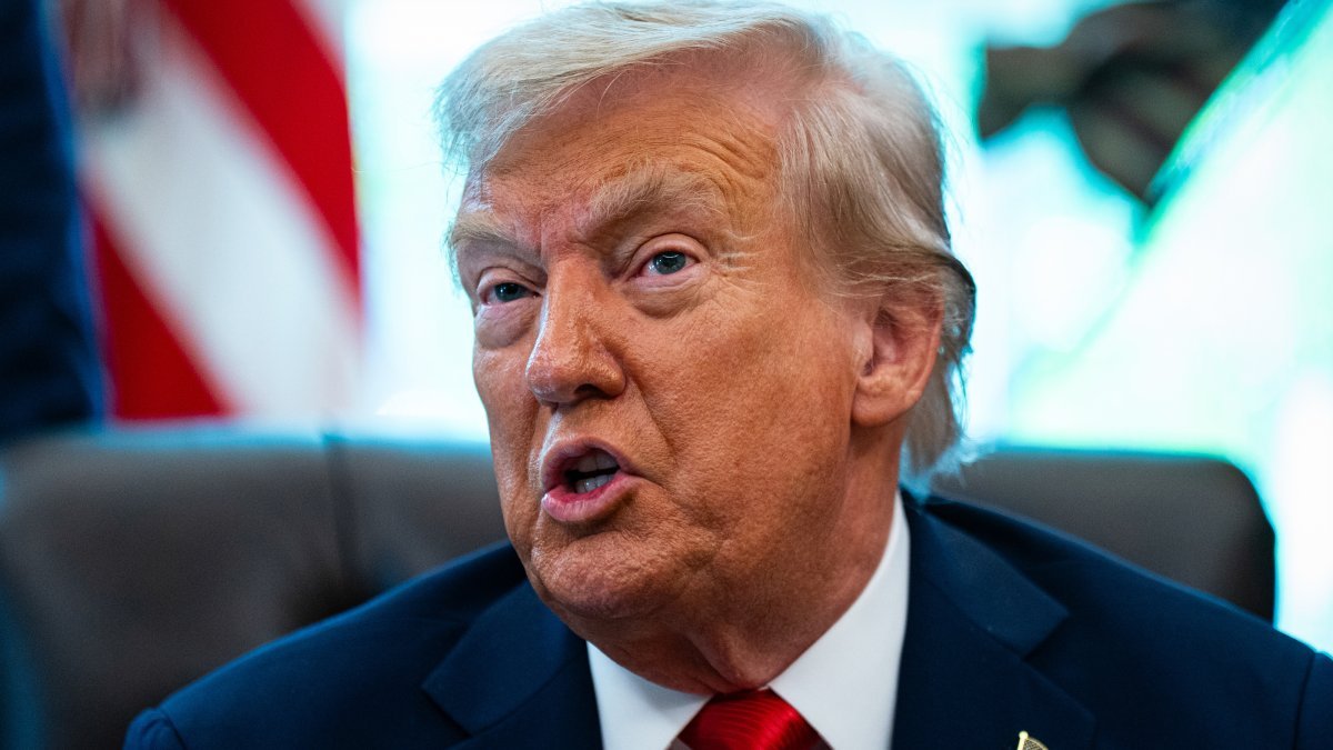 trump-oficina-oval-25-agosto.jpg Trump floats death penalty for murderers in D.C. – NBC4 Washington