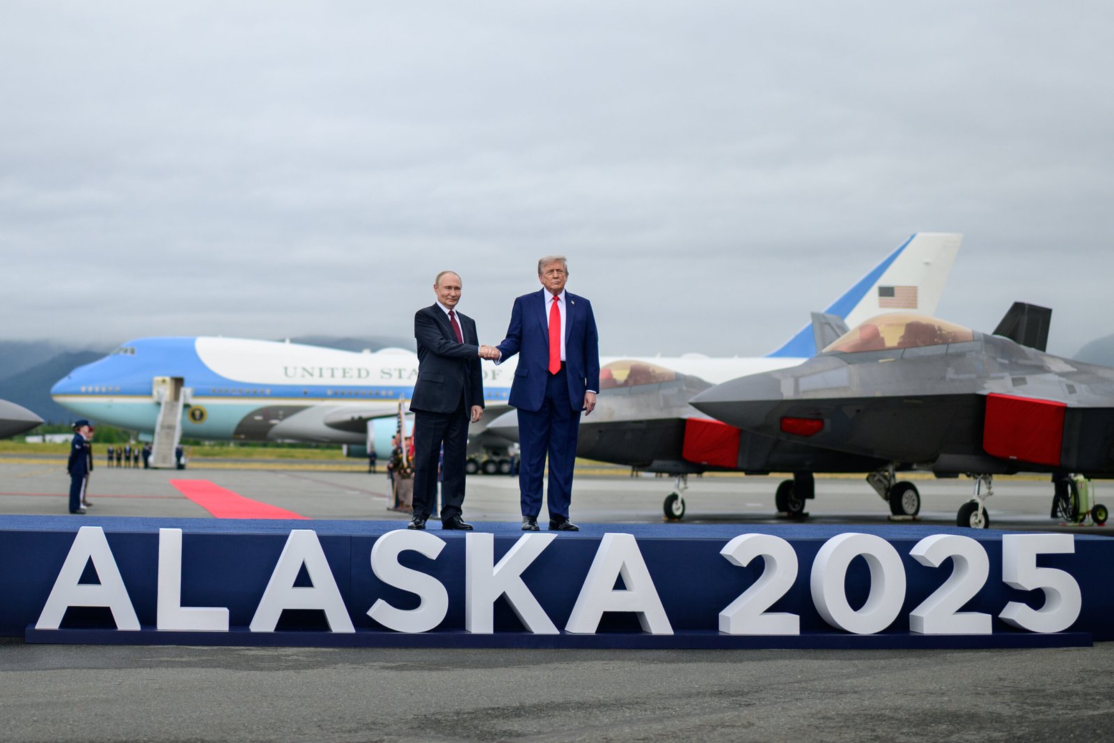 An In-Depth Review of President Trump's Big Beautiful Bill: Analyzing Voter Feedback and Public Opinion https://internetconnectz.com/premium-internet-connectz/