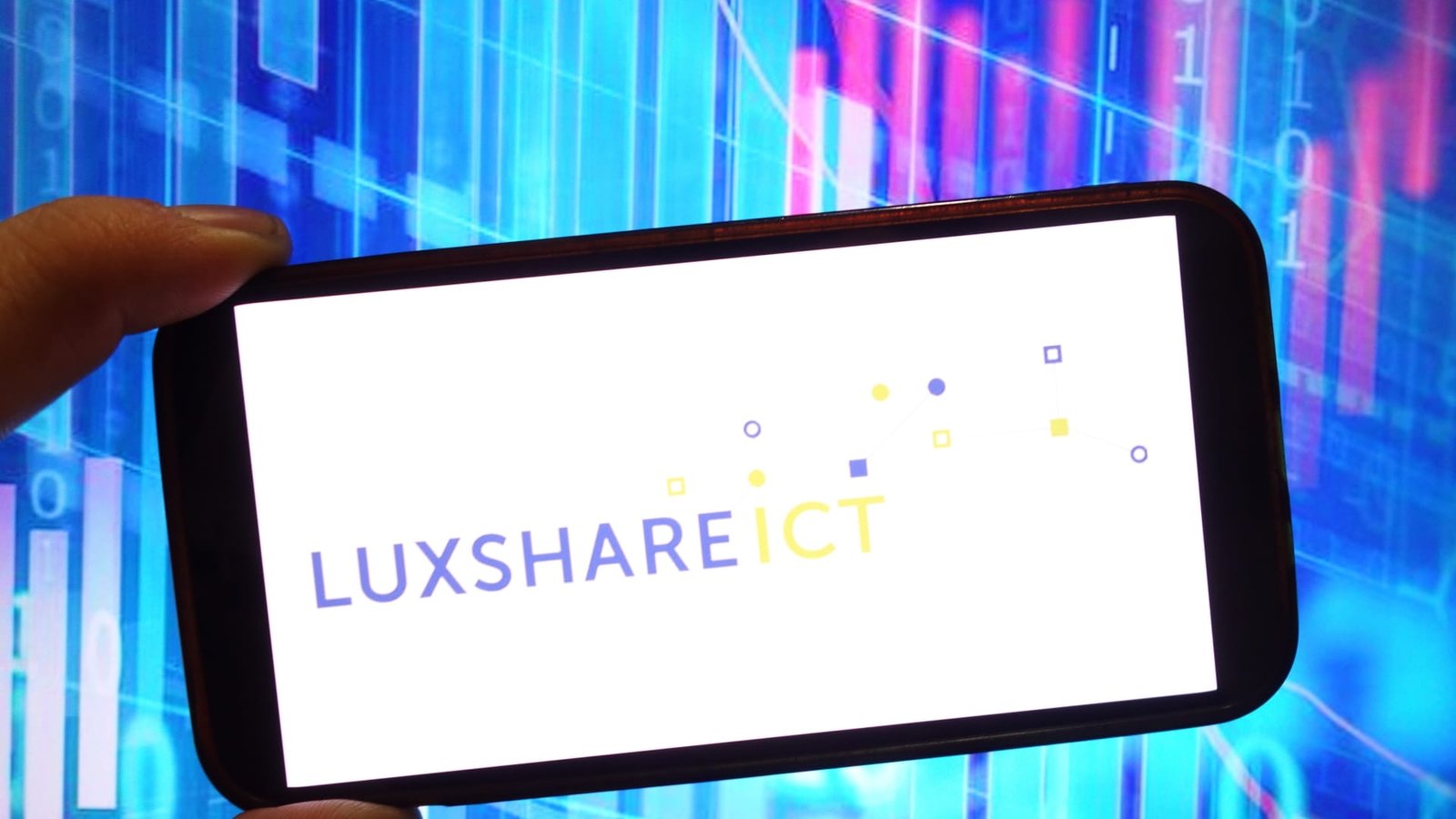 108201823-1758510632817-gettyimages-2188832733-PSWAT_DSC02634.jpeg Apple-supplier Luxshare shares pop 10% on report of OpenAI hardware deal