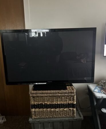 55” Panasonic Tv with Base and Power Cord Remote Control Included