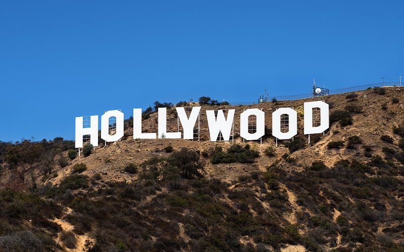 Hollywood sign zuschnitt e1759204972527.jpg