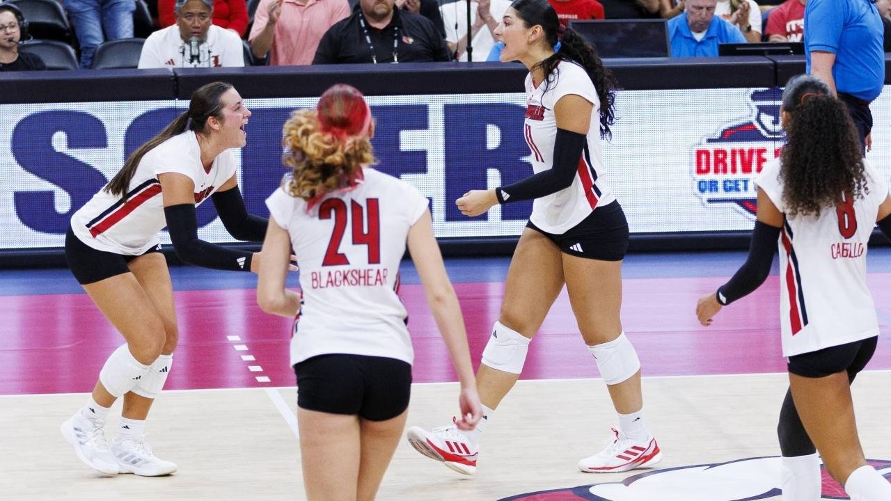 Louisville volleyball.jpeg