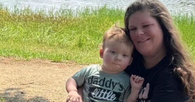 0 mom who left 1 year old to drown in bathtub for 14 minutes says she lost track of time.jpg