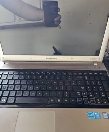 1759651659 s l500.jpg