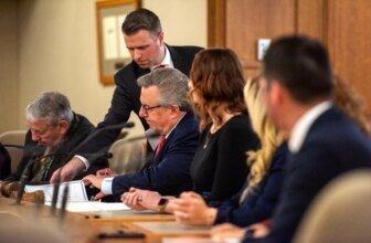 241217 wielectors01 scaled.jpg