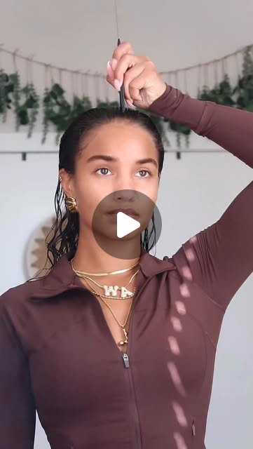 Cozy Up with Fall Fashion Trends and Must-Have Styles – Instagram