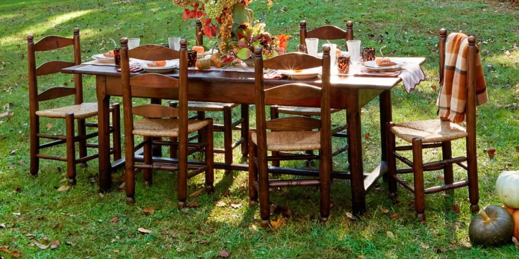 Dining table 68dee1f82c509.jpg