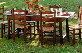 Dining table 68dee1f82c509.jpg