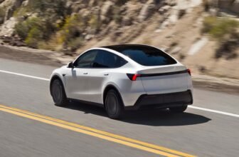 Tesla model y.jpg