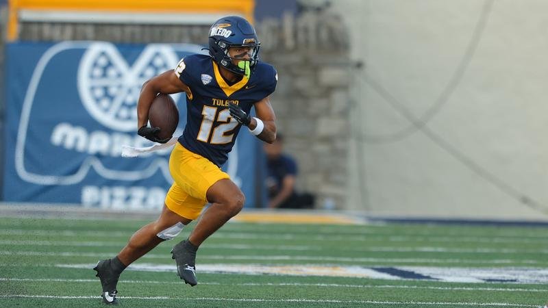 Bryson Hammer Selected as Burlsworth Trophy Nominee