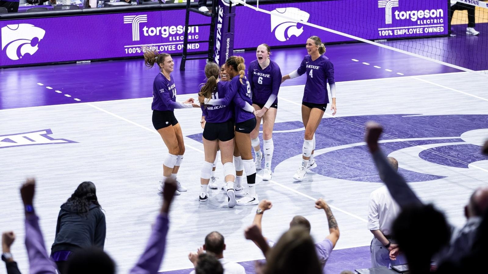 K-State’s Team Effort Overpowers Cincinnati Thursday Night