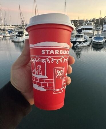 NEW Starbucks Christmas 2025 Red Cup Day 16oz Xmas Holiday Reusable Coffee Cup