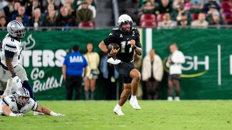 USF Football Rolls To Senior Night Win Over Rice, 52-3