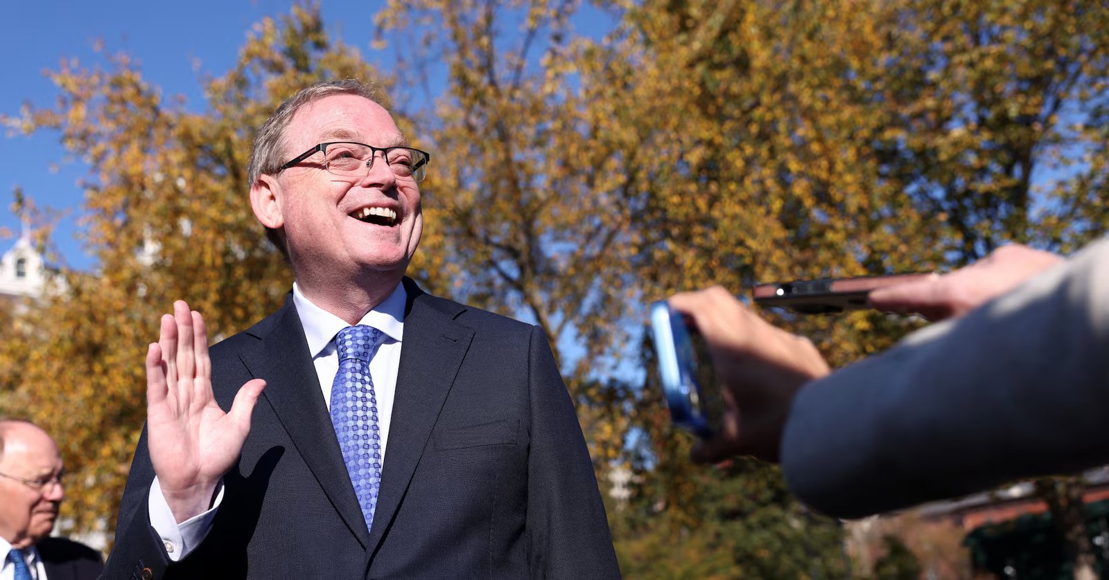 2GWFA3U6VNNKFOWAKBM3Z7GZIM.jpg Impact of US government shutdown far worse than expected, White House adviser says