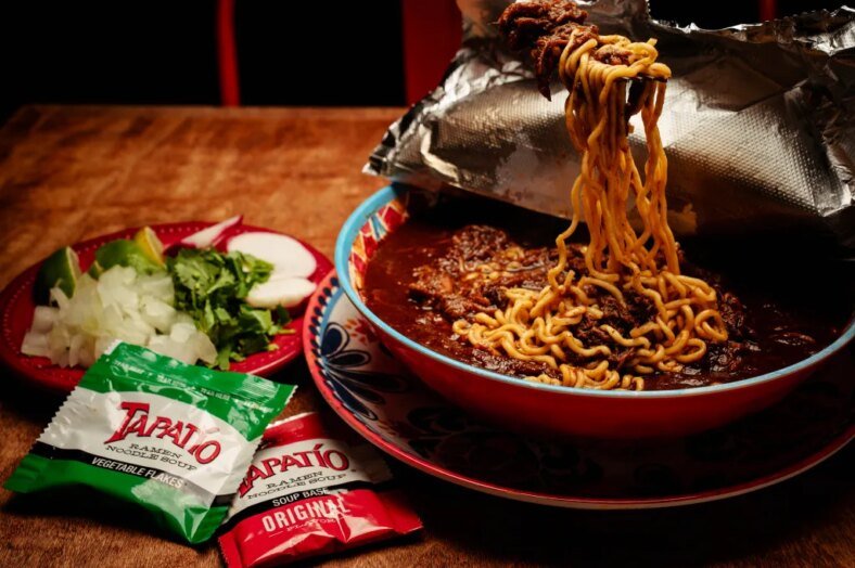 Tacotlán, Mexican quesabirria in Chicago