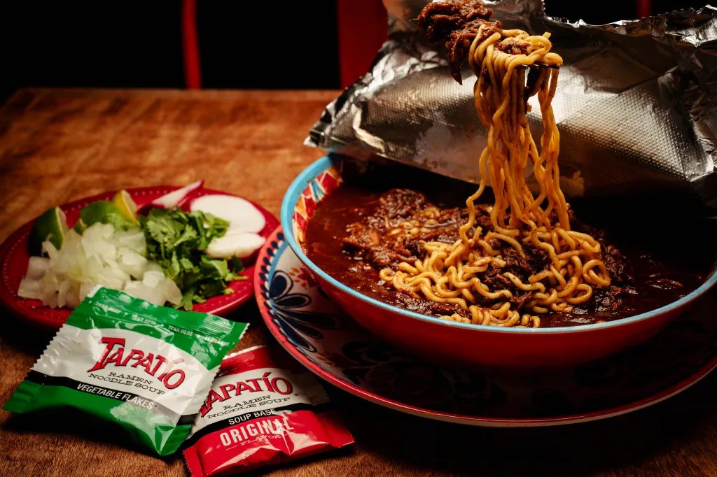 Tacotlán, Mexican quesabirria in Chicago