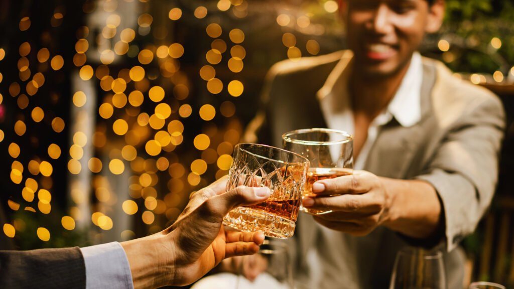 Dollar Tree’s $1.50 Holiday Glassware Is An Affordable Pottery Barn Alternative