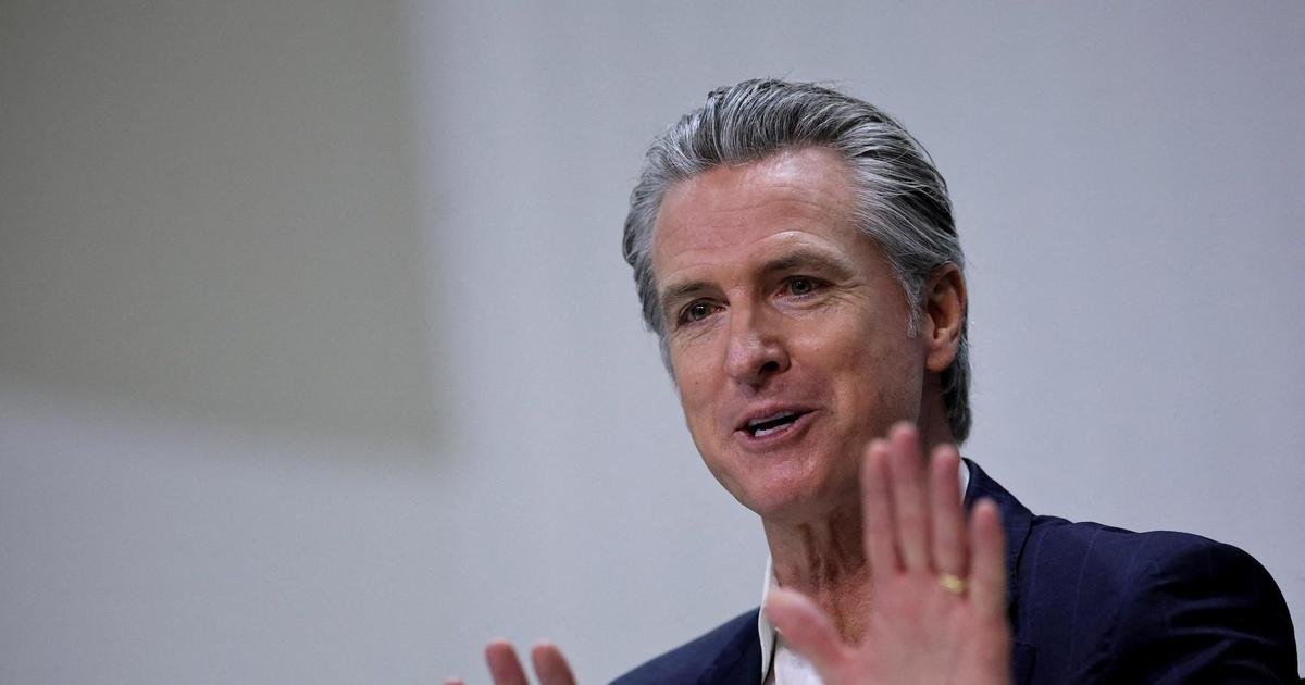 mVcQZlC-asset-mezzanine-16x9-4ICTCug.jpg PBS News Hour | News Wrap: DOJ sues to block California redistricting plan | Season 2025