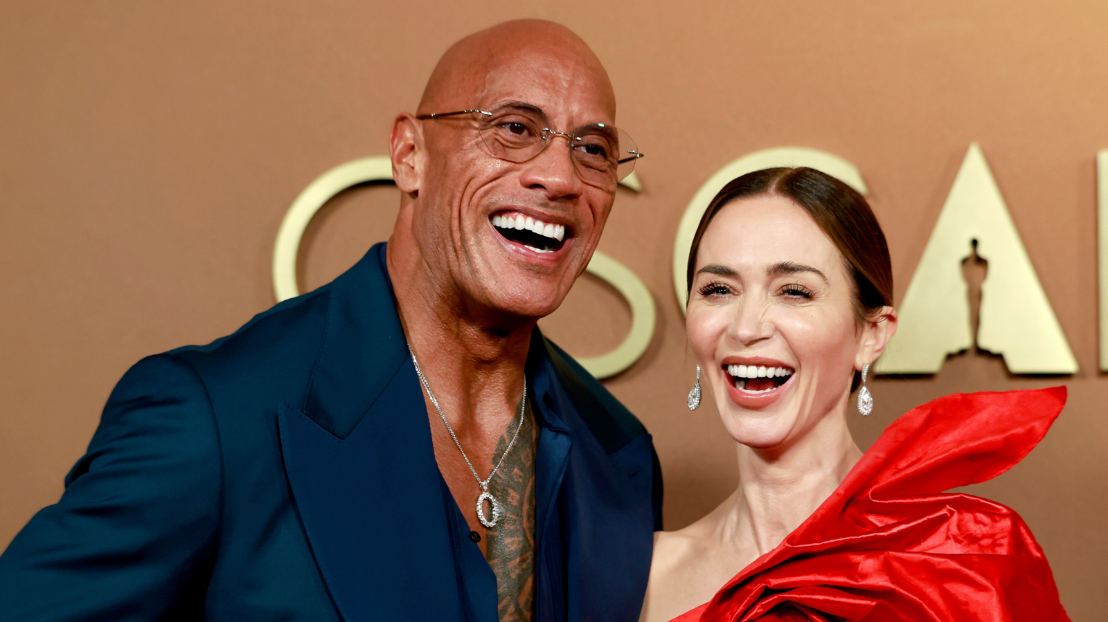 sanity-new2FdJ-eb_sgulyg.png Dwayne Johnson Tried Pitching Himself for ‘Devil Wears Pr…