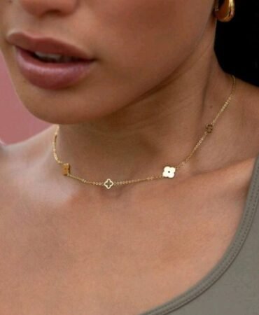18k Gold Clover Choker Necklace Four-Leaf Minimalist Birthday Gifts For Women