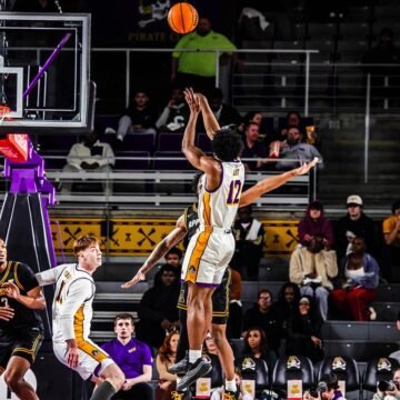 Pirates’ Second Half Surge Falls Short Against App State, 67-54