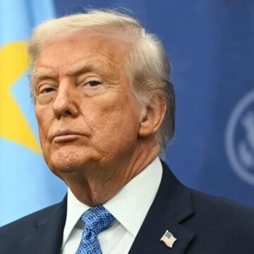 Trump’s Approval Rating Stagnant At Second-Term Low