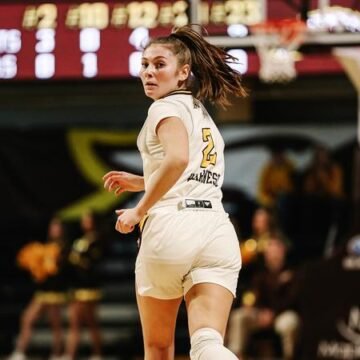 Women’s basketball closes non-conference play at No. 21 Ohio State