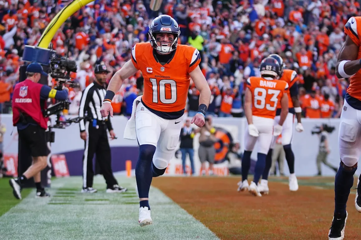 20a66700-d951-11f0-bfde-7e3b66d6dce4.webp NFL playoff picture: Chiefs eliminated; Broncos take over No. 1 seed in AFC