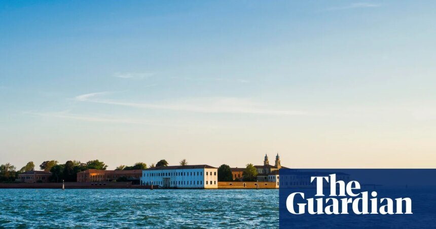 3736.jpg The plants that thrive in salt: could halophytes help save coastal farming? | Climate crisis